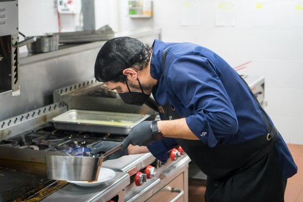 Comment Créer un Menu Alléchant pour un Restaurant Vegan : Guide Complet et Astuces Pratiques
